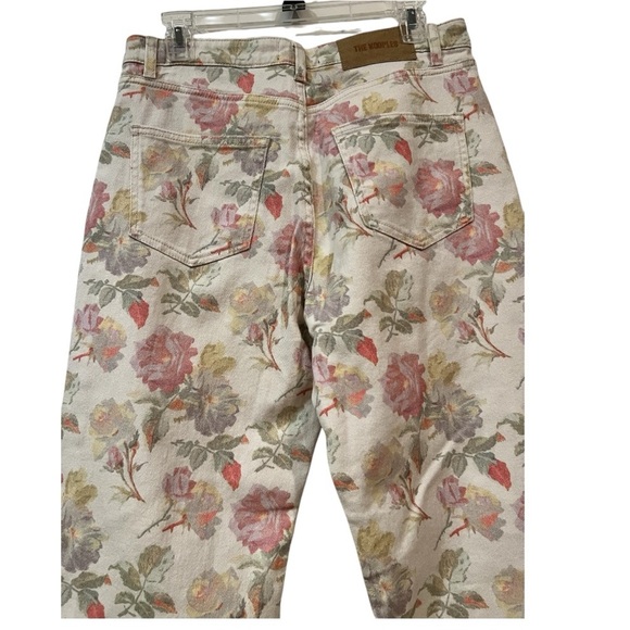 THE KOOPLES PRINTED BOYFRIEND JEANS Color is Ecru Size 42 FR/ 10 US NWT - Picture 6 of 15